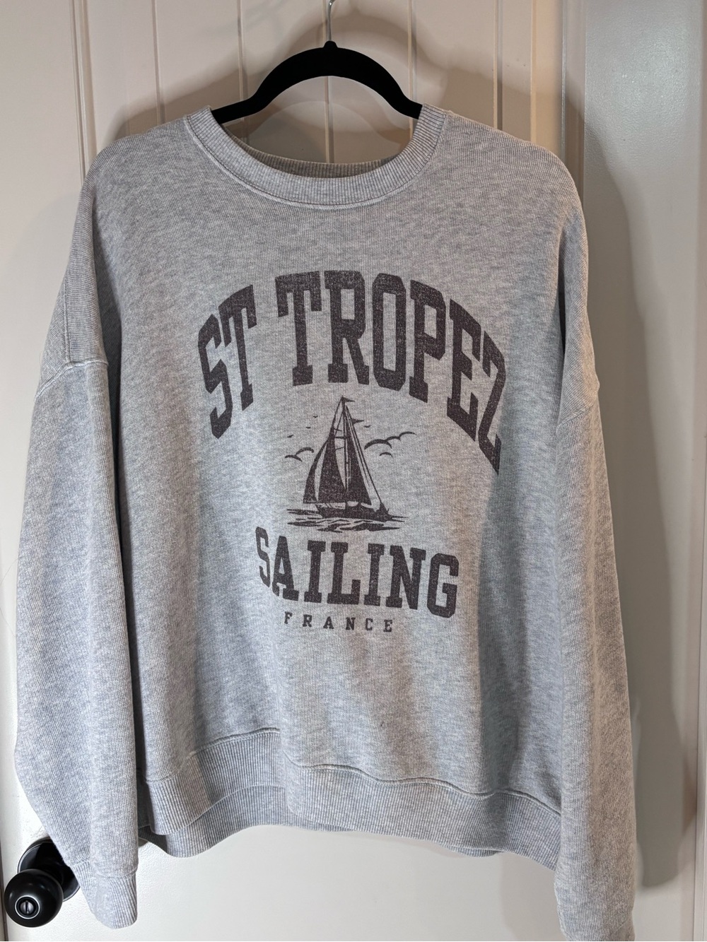 American Eagle Outfitters Gray St Tropez Sailing Crewneck